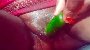 omg indian village housewife stuffs cucumber deep in pussy part 1 😍🥒💦