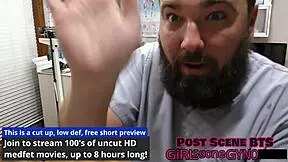 Cheerleader Tyler Lynn Spreads Petite Pussy And Small Tits In Sports Physical Closeup