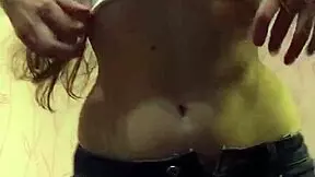 Watch this TikTok cutie in miniskirt and stockings tease her innie pussy lips!