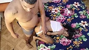 coroad fudendo latina amiga da enteada small tits natural brazilian amateur big cock 1on1