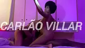 whoa this amateur brunette babe gives the sloppiest deepthroat on that monster black cock yum 😋💦