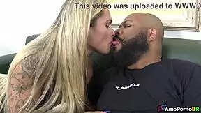 Meu Padrasto Negro Com Pau Grande Me Enche De Porra