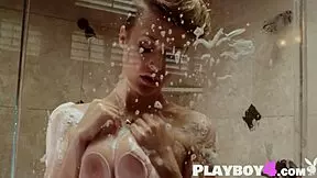 Sabrina Nichole exposes huge natural boobs & ass 🍒🍑