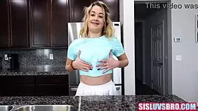 Stepsister spies then slurps pervy stepbrothers throbbing cock