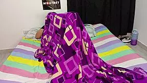 oh man my perfect latina stepmom's pussy feels so good i wanna fill it with cum!! 😩💦