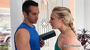 free use gym threesome: trainer gets blown during workout.