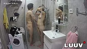 Alice and Lucien Share Real Amateur Shower Fuck Voyeur Time