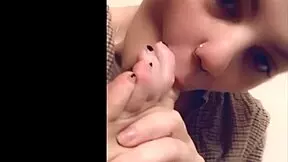 WOW, 18-Year-Old Teen's Sexy Feet and Toes Preview!