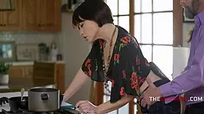 man of the house casually fucks ignoring teen in jeans cowgirl ride.