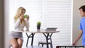 dude india summer just keeps cumming on that teen cock