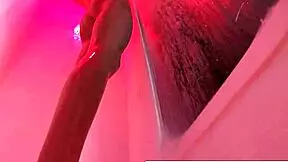 i love kendra cole's sexy shower tease