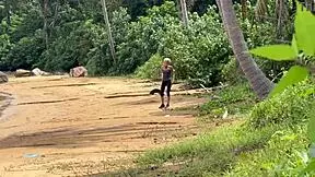 we got caught flashing on the beach so i gave her a quick handjob and outdoor cumshot close up.