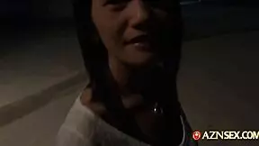 Cholera Ta Azjatycka 18+ Świetnie Obciąga Kutasa A Potem Palcuje Owłosioną Cipkę