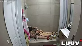 luuv xaner showers with grossy flashing great tits