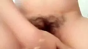 vietnamese beauty livestreams her hot body show