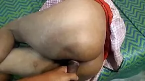 friends chubby gf rides my huge cock oyo hotel...dost ki gf ko pela