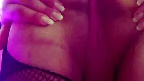 fantasia de tia puta infiel exhibe su concha latina