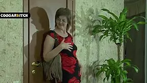 mature chubby cougar in pantyhose seduces young stud's huge cock 😈🍑