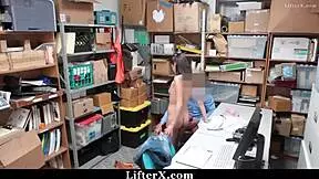 Teen lifter, suck my cock for a quiet garage deal?