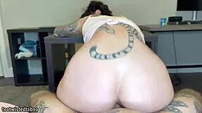 spying on step sis wet blowjob turns into sloppy cowgirl ride