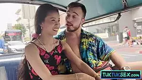 super tiny thai teen picked up for hotel ride n hardcore fuck 😍🏨