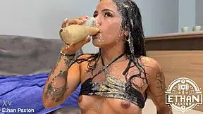 i cant stop watchin michy perez puke piss recyclin slop!!