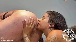 i cant stop watchin michy perez puke piss recyclin slop!!