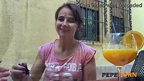 Lina's amateur casting turns into rough double penetration outdoor fuck