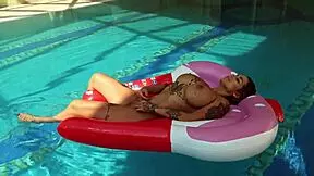 Canadian milf heidi teases underwater in the pool