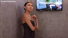 Cute skinny asian teen licks and handjobs big cock close up before juicy facial cumshot! 👅💦