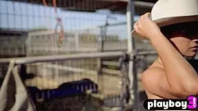 hey mia valentine, show us that curvy latina body with huge tits and ass