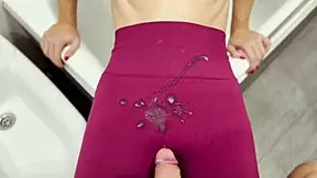 i blast cum on her gym leggings then she showers wet to clean up peaky style