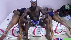 yo its me n my two slay stepsisters gettin wet n wild 😩💦🔥