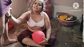 Horny Indian Bhabhi Fucks Neighbor Boys Doggy With Big Ass