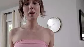 MY NYMPHO NIECE DAPHNE DARE BEGS FOR CUM!!