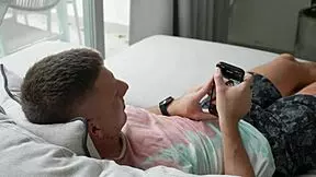 first date handjob in the car turns into wild outdoor pounding... ready for more?