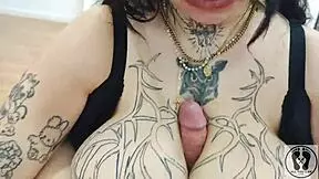 Deedee Love workouts turn into wet blowjob on big cock panties aside