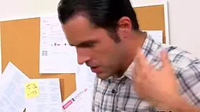 wanna see this college coed's face get soaked in hot cum?