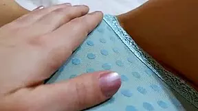 Petite french amateur strokes her wet chatte after work