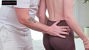 gracey fox's tight pussy massaged deep by monster cock