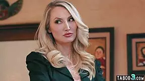 Kendra James catches teen thief Indica Monroe... time for lesbian fingering licks?? 👅💋