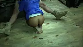 oh god i can't stop watching this teen girl's vibrator tease her smooth shaved pussy