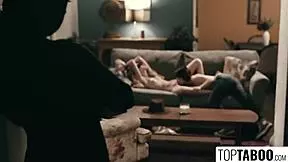 therapist gets teen 18+ girls into rope play and group fun