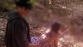 JOVEM ESPOSA DANDO PRA DESCONHECIDO NA TRILHA CUM ORGASM HUMILIATION!