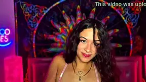 Sexy Petite Luxe La Fox Spreads For Bbc Creampie Bareback Deepthroat