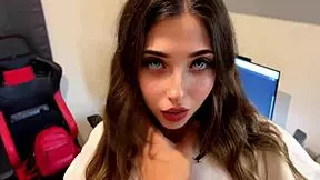 My friend's stepdad convinced me to fuck instead of the movies—Spanish talk, full vid