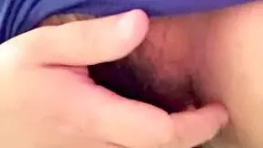 pinay wife teasin with milky tits n hairy pussy, gusto mo ba kantutin?