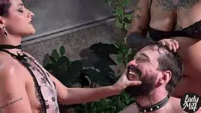 querías probar a la diosa? mira cómo la orinamos en dominación total 😈💦 subtítulos español