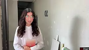 brunette lisp girl seeks speech help but gets therapist's rough anal pounding cowgirl style