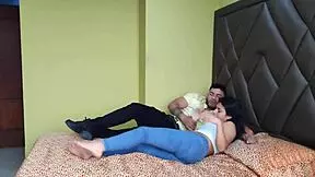 First time fucking my hot latina girlfriend in dorm 😘💦🔥